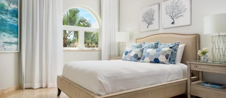 The Tuscany On Grace Bay Eksteriør bilde