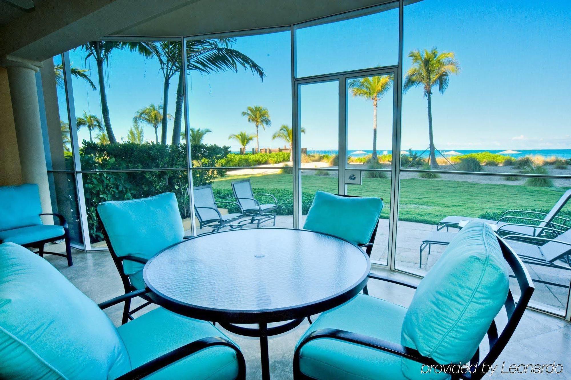 The Tuscany On Grace Bay Restaurant bilde